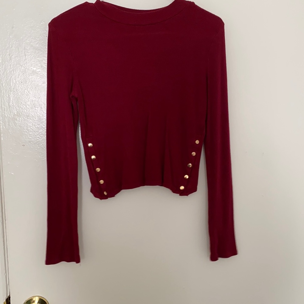Red/Burgundy Long Sleeve Shirt Buttons